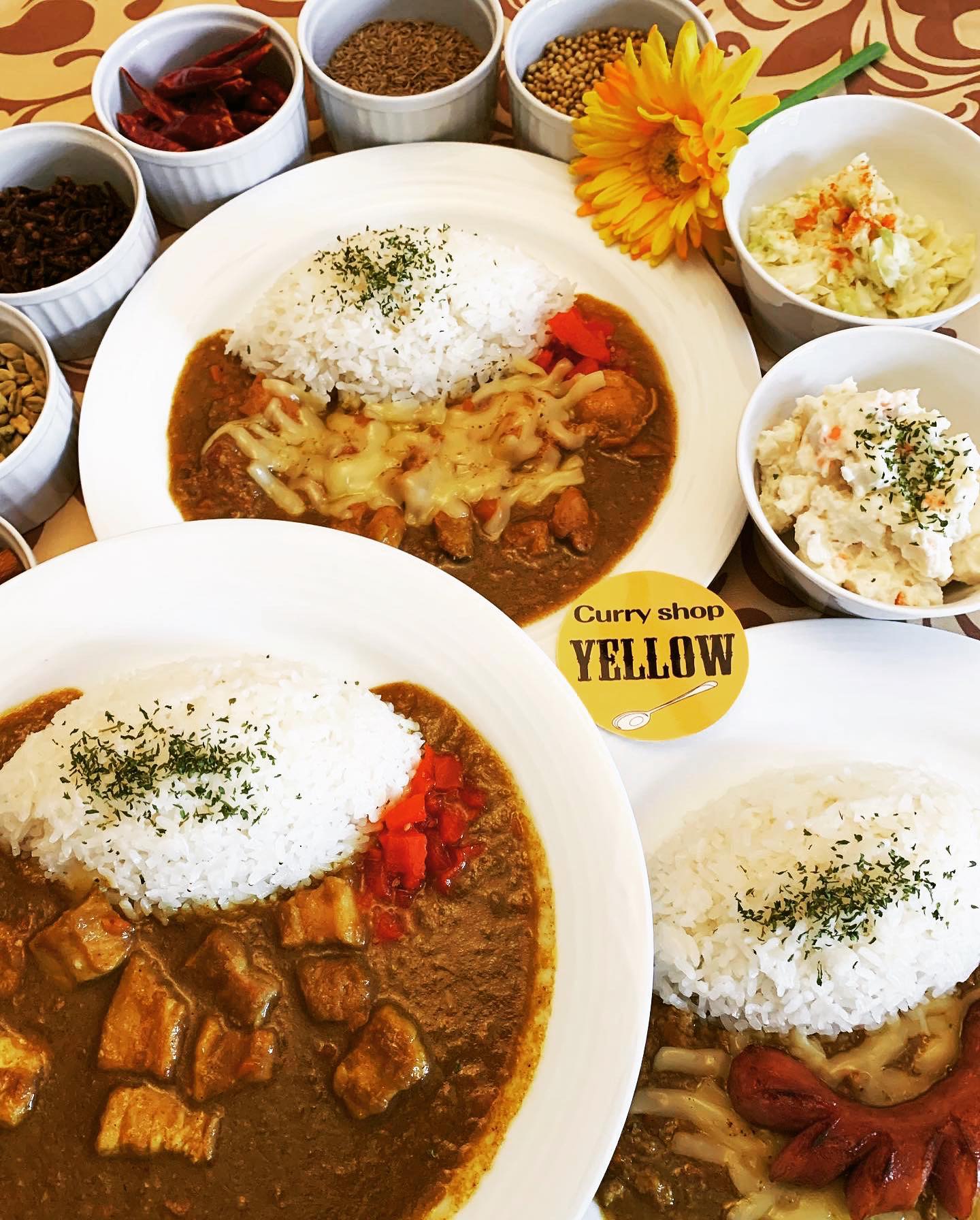 「Curryshop YELLOW（カレーショップ イエロー）」様を掲載開始しました！