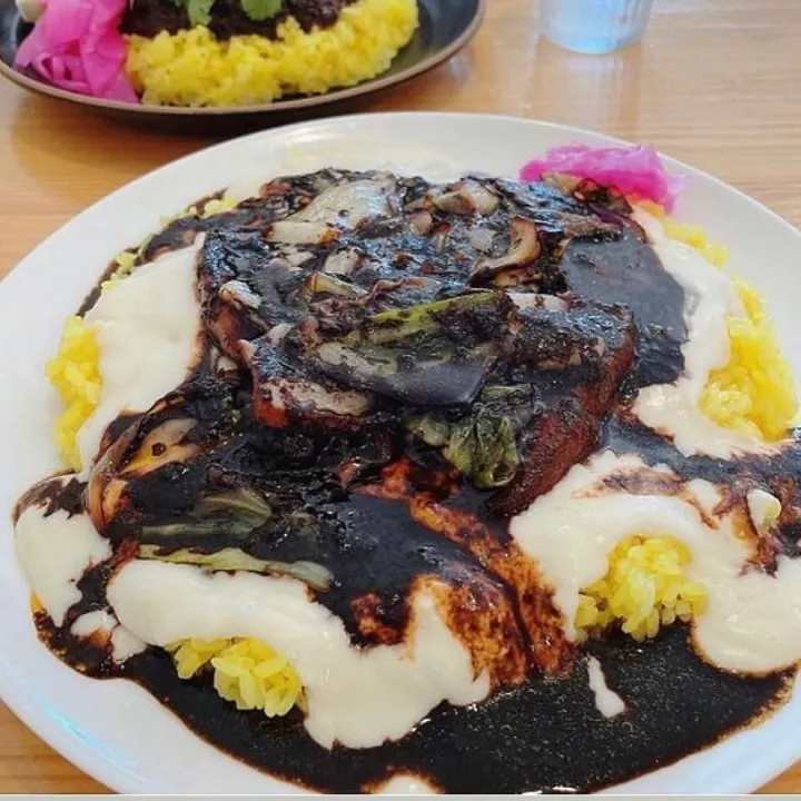 「MOTOCURRY(モトカレー)」様を掲載開始しました!